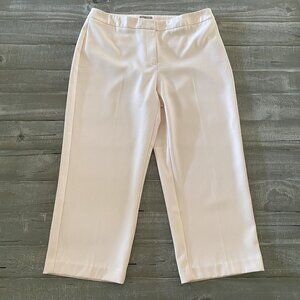 Chico’s Capri’s Women’s Size 0.5 Small Pink Mid Rise‎ Pants Ladies Summer